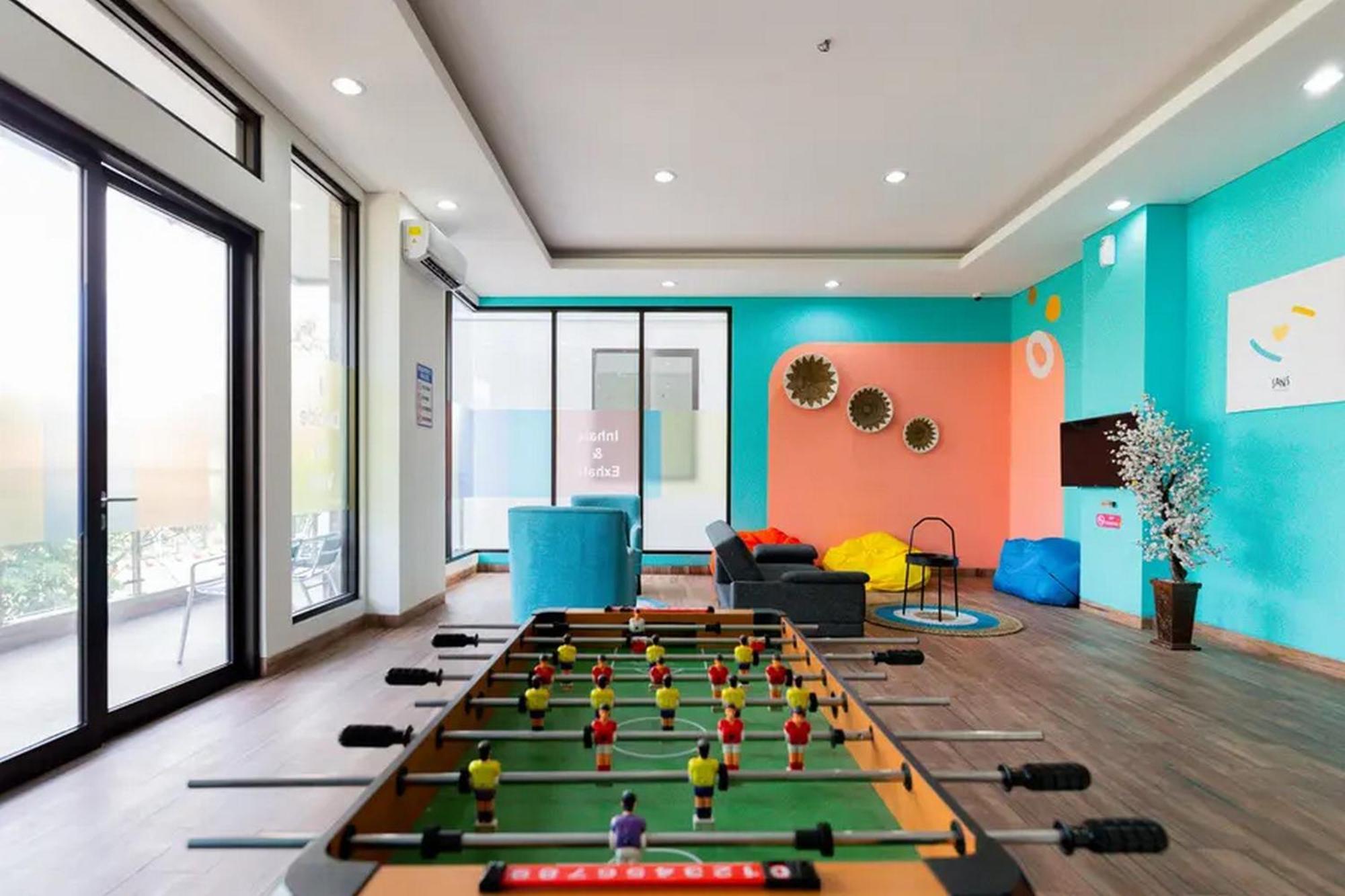 Sans Hotel Rajawali Surabaya By Reddoorz Krembangan المظهر الخارجي الصورة