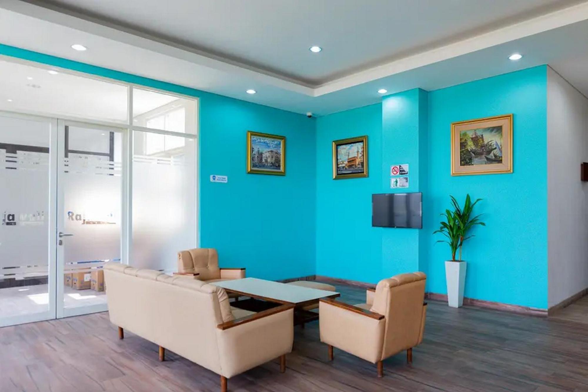 Sans Hotel Rajawali Surabaya By Reddoorz Krembangan المظهر الخارجي الصورة