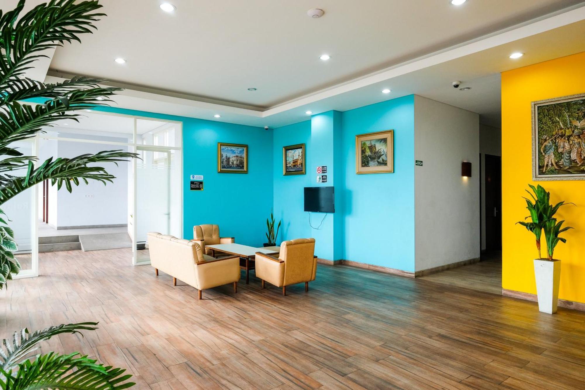 Sans Hotel Rajawali Surabaya By Reddoorz Krembangan المظهر الخارجي الصورة