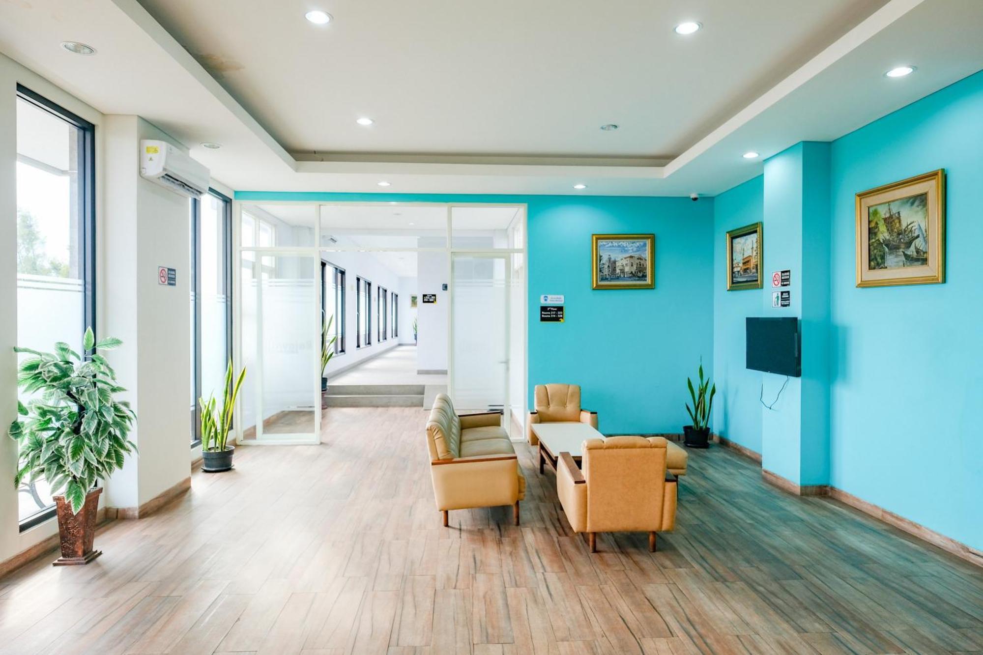 Sans Hotel Rajawali Surabaya By Reddoorz Krembangan المظهر الخارجي الصورة